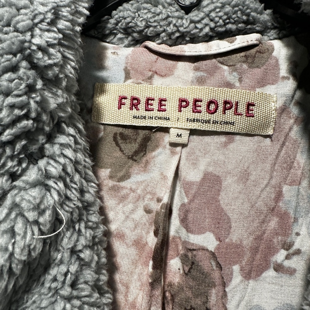 Free People Tessa Teddy Coat Size Medium - Picture 4 of 6